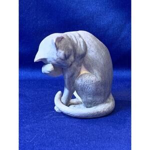 Princeton Gallery Bisque Porcelain Blue Abyssinian Washing Face